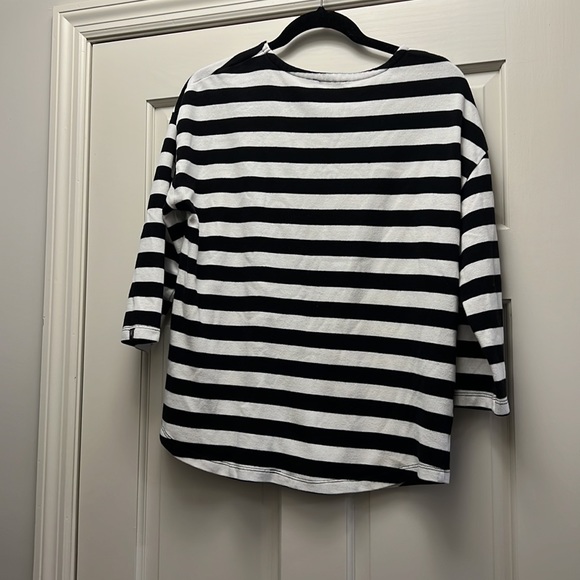 Tommy Hilfiger Black and White Stripe with Anchor:Size Large - Picture 3 of 4